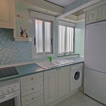 Holiday Apolo Iii 6 Apartment