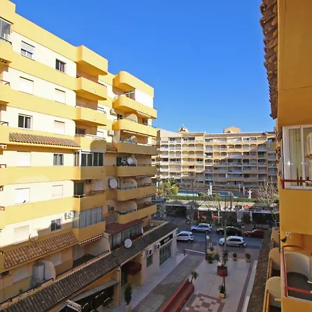 Apartment Holiday Apolo Iii 6 *